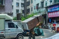 <b>2号站登陆深圳大学生毕业搬家叫什么车比较合适</b>
