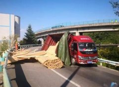 <b>2号站怎么注册货车出事要做3个月搬运工抵债</b>